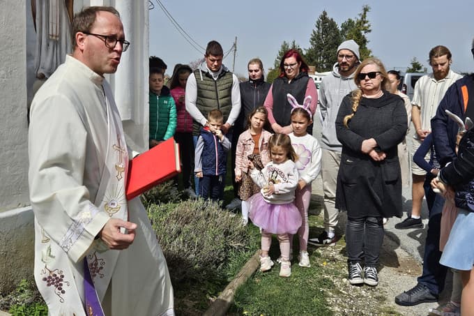Blagoslov jedi pri kapeli sv. Martina (Mulčevi kapeli)