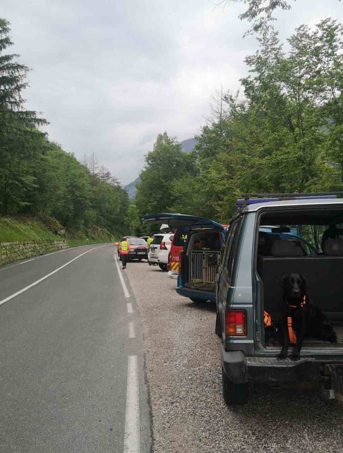 (FOTO) Tuji varnostni organi ponoči obvestili slovenske policiste o pogrešani 28-letni Italijanki