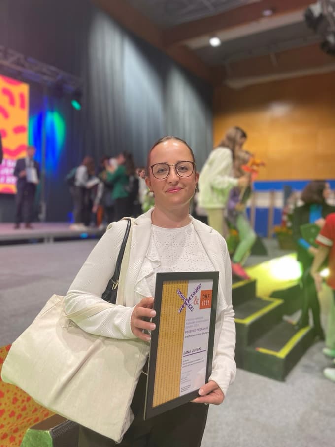 Jana Juvan na podelitvi