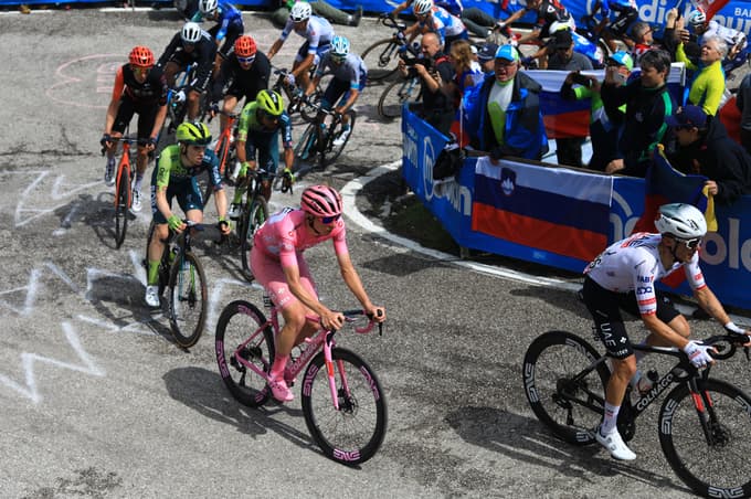 Na prestolu dirke po Italiji: Vsak dan šampanjec? Uživaj, dokler traja