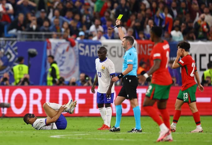 (FOTO) Nogometaši Francije po zmagi po enajstmetrovkah proti Portugalski drugi polfinalisti EP