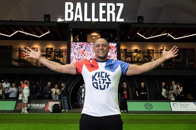 "Z otroki nimam stikov zaradi njihovih mam," pravi eden najboljših nogometašev v zgodovini.  