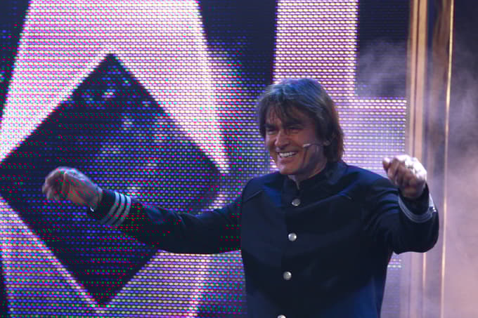 Brane Kastelic je bil tudi v žiriji šova Slovenija ima talent.

 