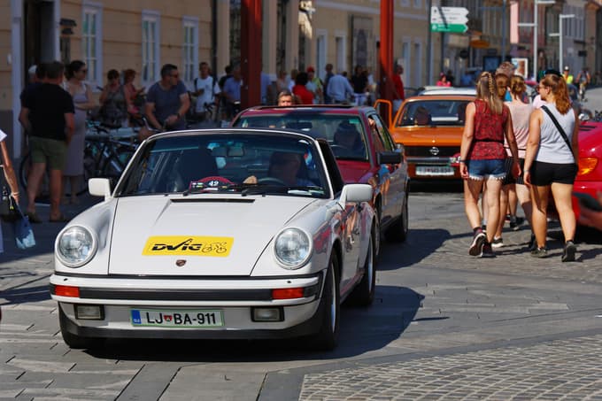 (FOTO) Središče Maribora bo oživelo v ritmih motorjev in nostalgije