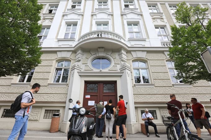 Maribor priznava fiktivne prijave, Celje ima mehanizem za obveščanje lastnikov, Ljubljana pa se zanaša predvsem na evidence.