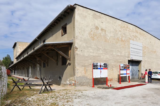 Razstava bo v nacističnem taborišča za vojne ujetnike Stalag XVIII D v Melju, kjer so najbolj trpeli ruski vojaki.