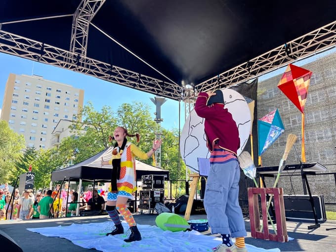 Pika v mesto prinese zvrhano mero navihanosti, norčavosti in veselja.