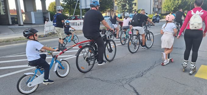 Z malo pomoči se daleč pride. 