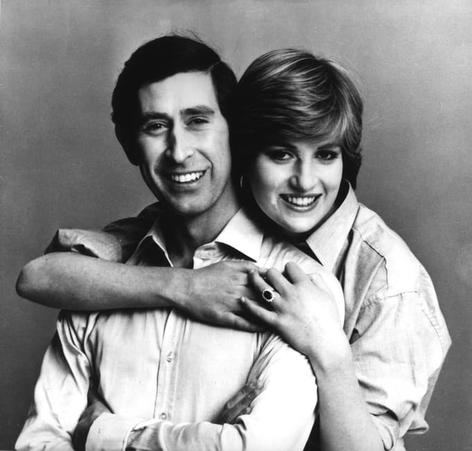 Ljubezenska sreča princa Charlesa in princese Diane je trajala le kratko. 