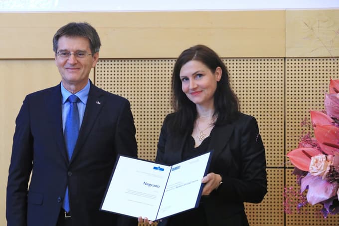 Dr. Barbara Bradač Hojnik