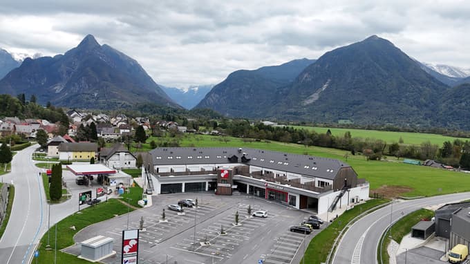 Živite drugače: 4 nepremičninski biseri izven Ljubljane, kjer se srečata narava in udobje