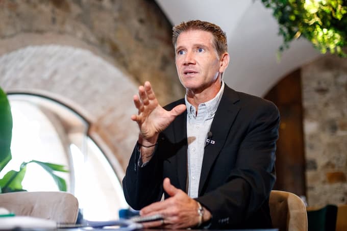 Od lazenja po bolnišnici zaradi kemoterapije do vrha Everesta