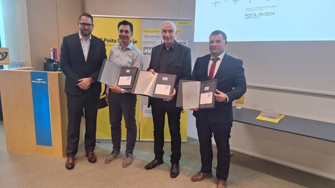 (FOTO) Pošta Slovenije bo izdala znamko s podobo Iva Boscarola. Kaj bo še upodobljeno na njej?