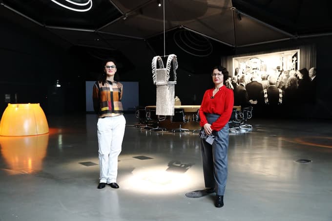 Kuratorici razstave Nini Palavandišvili in dr. Andreja Hribernik