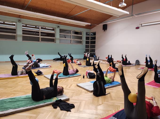 Tisti, ki se zavedajo pomena vadbe, se udeležujejo marsikaterih vodenih aktivnosti in so zanje pripravljeni tudi plačati.