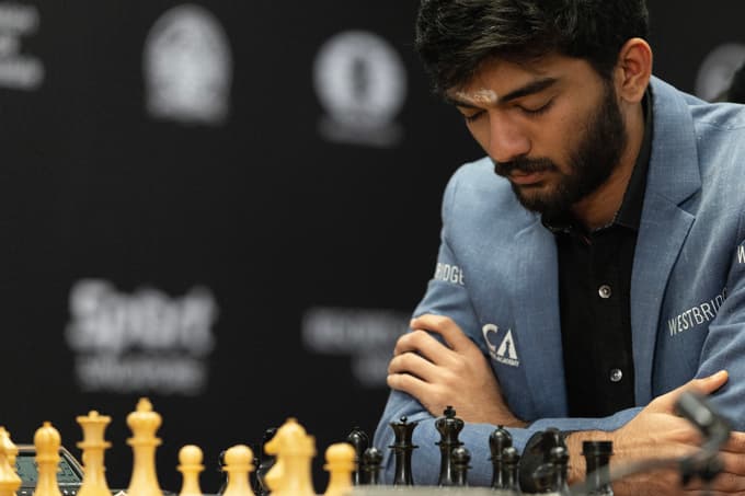 (VIDEO) Šahirati je začel "komaj" pri sedmih letih, pri osemnajstih je svetovni prvak, ki ruši rekorde