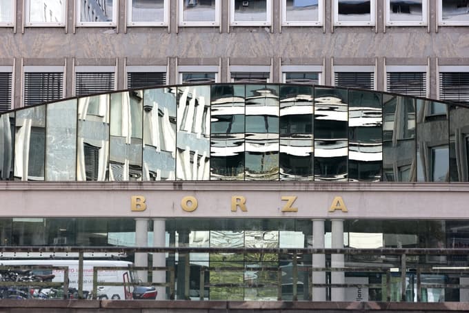 Na individualni naložbeni račun bo mogoče neposredno prenesti delnice zdravstvene zavarovalnice Vzajemna, s katerimi se je v sredo začelo trgovati na Ljubljanski borzi.