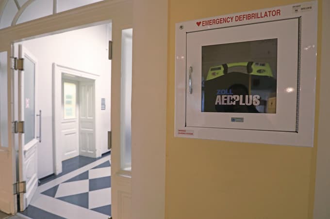 Največ zavezancev je svoj del dohodnine za leto 2023 namenilo Društvu za srčno-žilne bolezni AED. To društvo je iz tega naslova prejelo nekaj več kot 1,75 milijona evrov. 