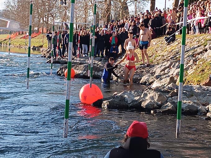 Novoletni skok v Savinjo 2025