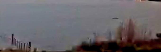 (FOTO) V jezeru Loch Ness opazili šestmetrski objekt: "Če je resnično, je videti neverjetno"