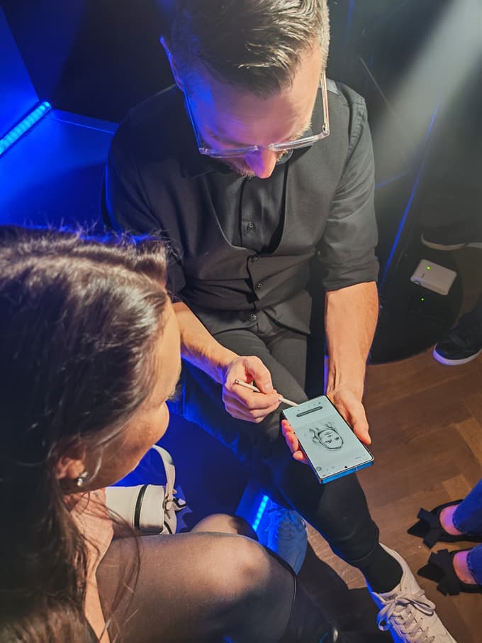 (FOTO) Samsung predstavil serijo pametnih mobilnikov Galaxy S25