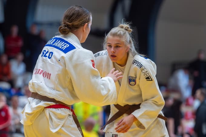 Tik pred začetkom spopada