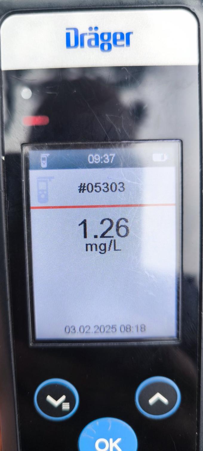 (FOTO) Nesrečo je povzročil mladoletnik: V semaforiziranem križišču je trčil v drugo vozilo in pobegnil