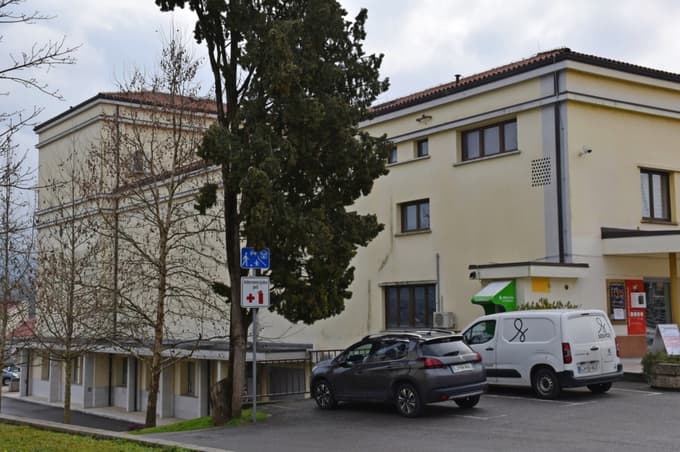 Po seriji vlomov v bankomate so tatovi v soboto poskušali srečo v Bukovici, a so odšli brez plena.