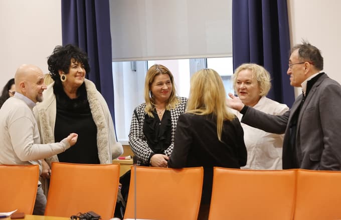 V tem mandatu je odstopilo pet svetnikov Gibanja Svoboda.