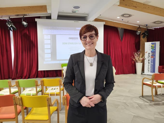 Direktorica Doma starejših Na Fari Helena Bezjak Burjak