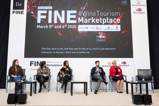 Na dogodku so se odvili tudi številni strokovni pogovori.