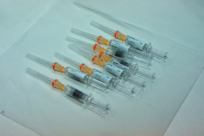 Cepljenje je še posebej priporočljivo za tiste, ki živijo na območjih, kjer so klopi pogosti, ali za tiste, ki se ukvarjajo z dejavnostmi na prostem. 