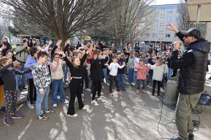 (FOTO) Kako so mariborski šolarji odpikali nasilje