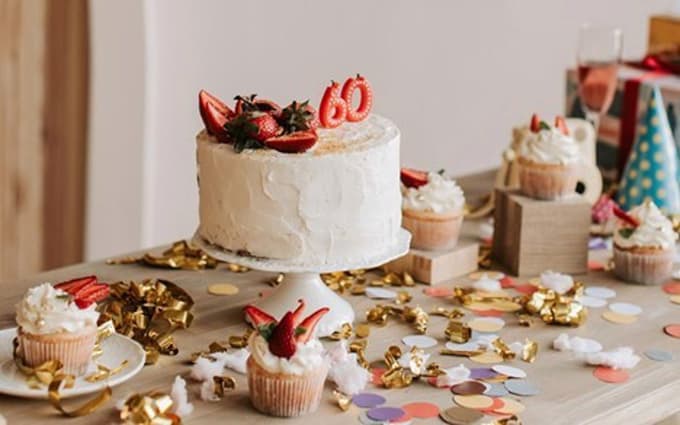 Ideje za darila – ultimativni seznam 300 idej za vsako priložnost!