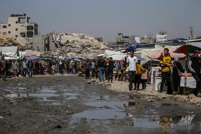Izraelska vojska priznala napake pri napadu na reševalna vozila v Gazi