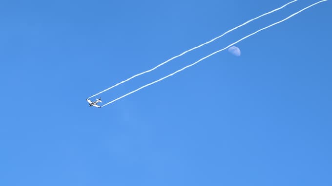 (FOTO) The Flying Bulls na mariborskem letališču začeli z letošnjim treningom