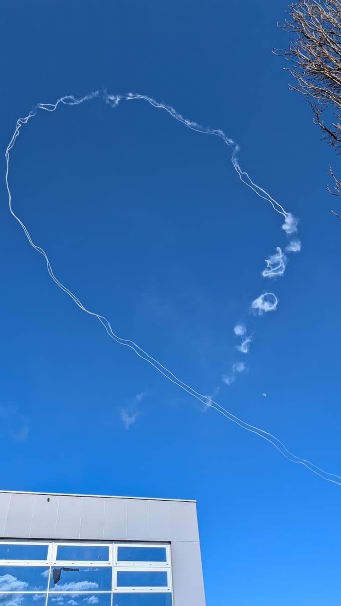 (FOTO) The Flying Bulls na mariborskem letališču začeli z letošnjim treningom