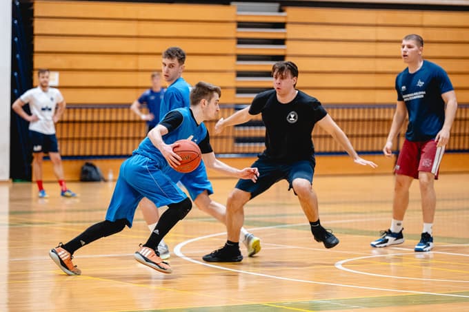 Univerzitetna športna liga za prvaka Univerze v Mariboru v študijskem letu 2024/2025, veliki finale v športnem centru Leona Štuklja