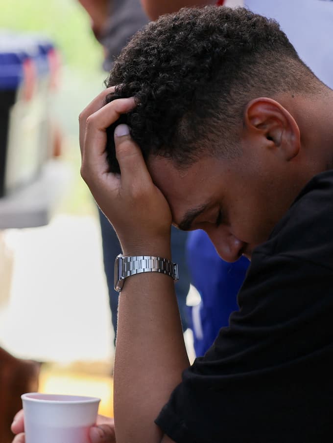 (FOTO) V zrušenju strehe nočnega kluba v Dominikanski republiki umrlo najmanj 218 ljudi, iščejo le še posmrtne ostanke