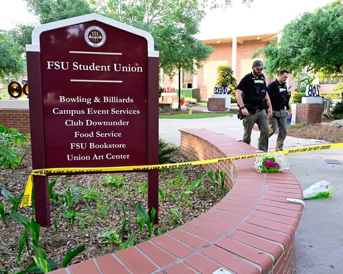 (FOTO in VIDEO) Na floridski univerzi streljal sin šerifove namestnice, ubil je dve osebi, več jih je ranil