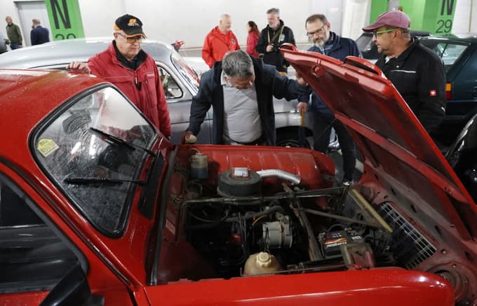 (FOTO) Veterani v pogonu: Prvi izvoz sezone, klasični lepotci na lovu za novimi kilometri