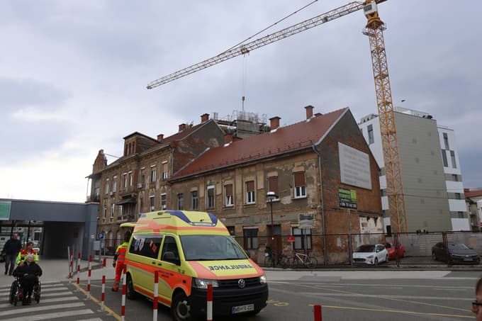 Kot kaže se končno obeta odkup stavbe na Masarykovi 24-26