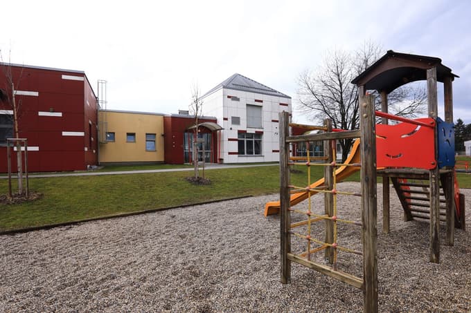 Vlada: Plačna reforma ni razlog za višje cene vrtcev