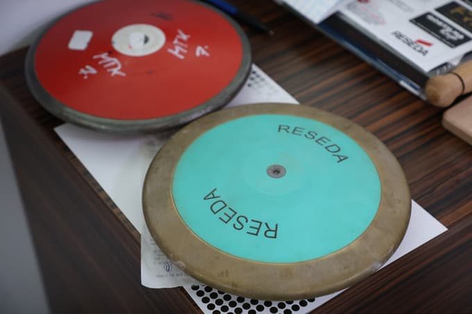 V zadnjih letih je disciplina meta diska doživela preporod. "Ko sem prvič vrgel prek 70 metrov, sva bila tam samo jaz in Daniel Ståhl. Zdaj nas je že pet ali šest, ki lahko to dosežemo. To je super za disciplino in nas vse sili, da damo na vsaki tekmi maksimum od sebe," pravi Čeh