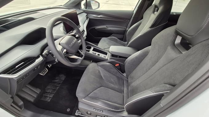 Digitalizacija je še izboljšana, uporabnikom je zdaj na voljo tudi umetna inteligenca.