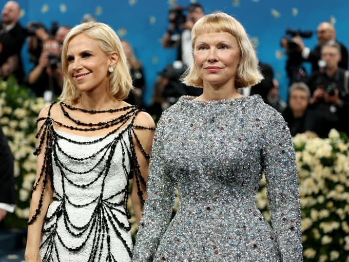 Tory Burch in Pamela Anderson