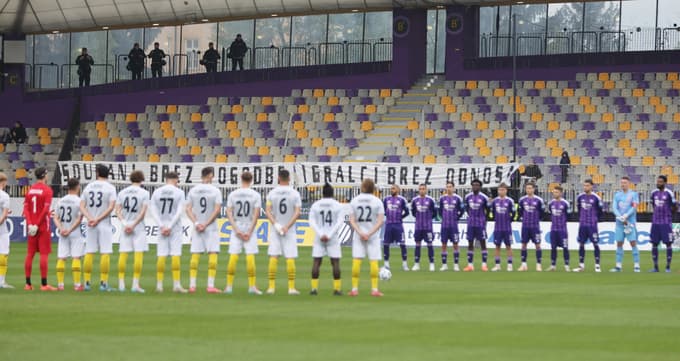 Tudi navijači so se vključili v akcijo, da bi Soudani ostal v Ljudskem vrtu.