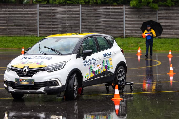 Finale AMZS izbora za najboljšo mlado voznico in najboljšega mladega voznika Slovenije 2025.