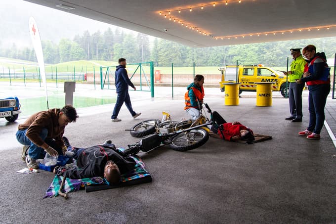 Največ znanja in veščin za volanom: S kakšnim znanjem sta si najboljša mlada voznika zagotovila zmago