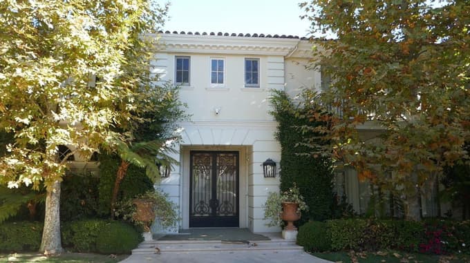 Vila, v kateri sta bila umorjena Jose and Mary Louise Menendez.